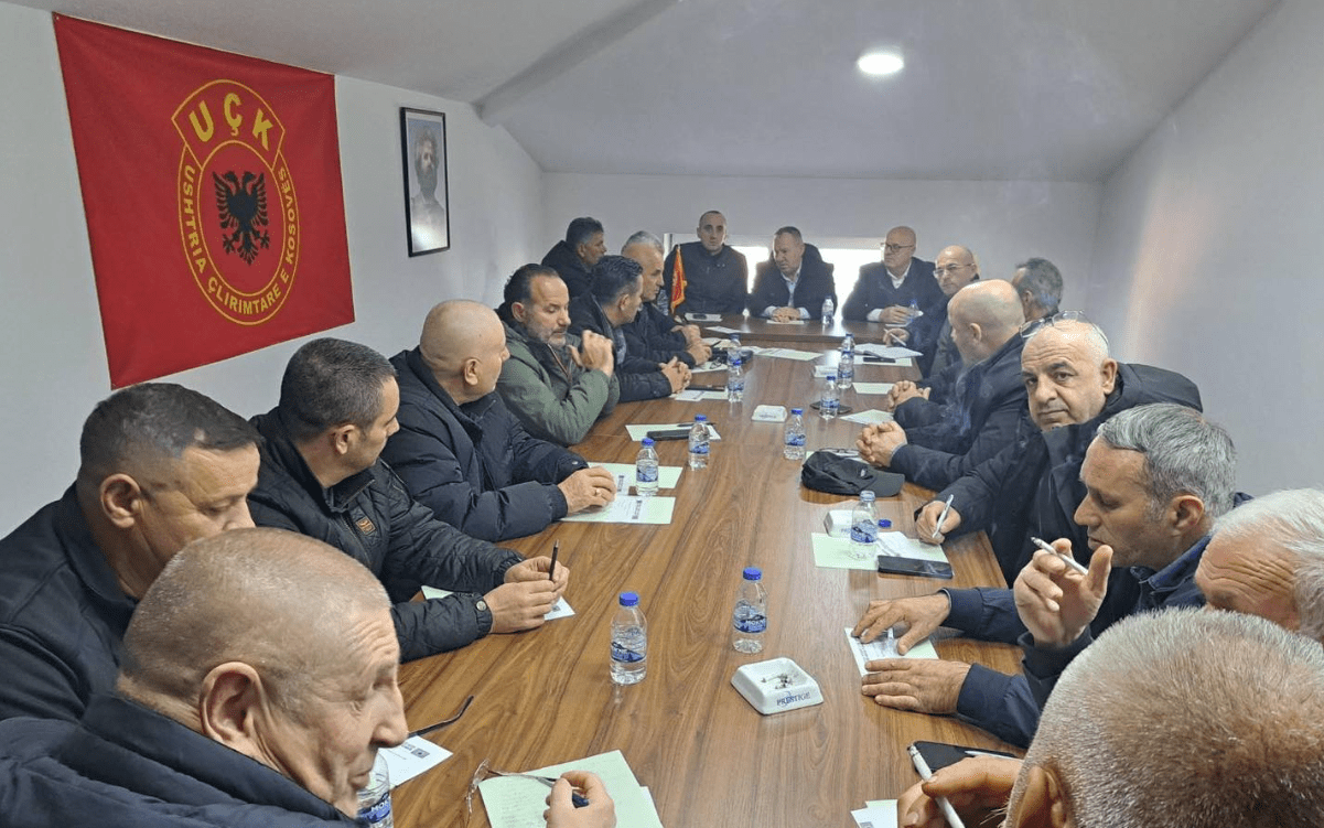 OVL-UÇK fton të bashkoheni në protestën 13 dhjetorit në Shkup