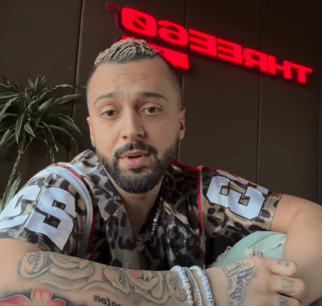 “Zgjodha të jem pranë familjes…” – Gjesti flet për herë të parë pas vdekjes së vëllait