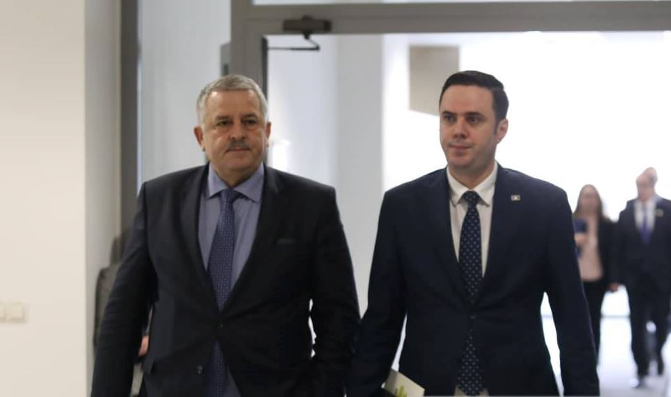 Veliu i kërkon publikisht llogari Abdixhikut për humbjet