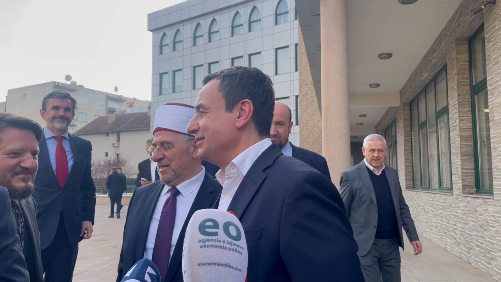 Kurti hesht për tërheqjen e komunave veriore nga Asociacioni i Komunave të Kosovës