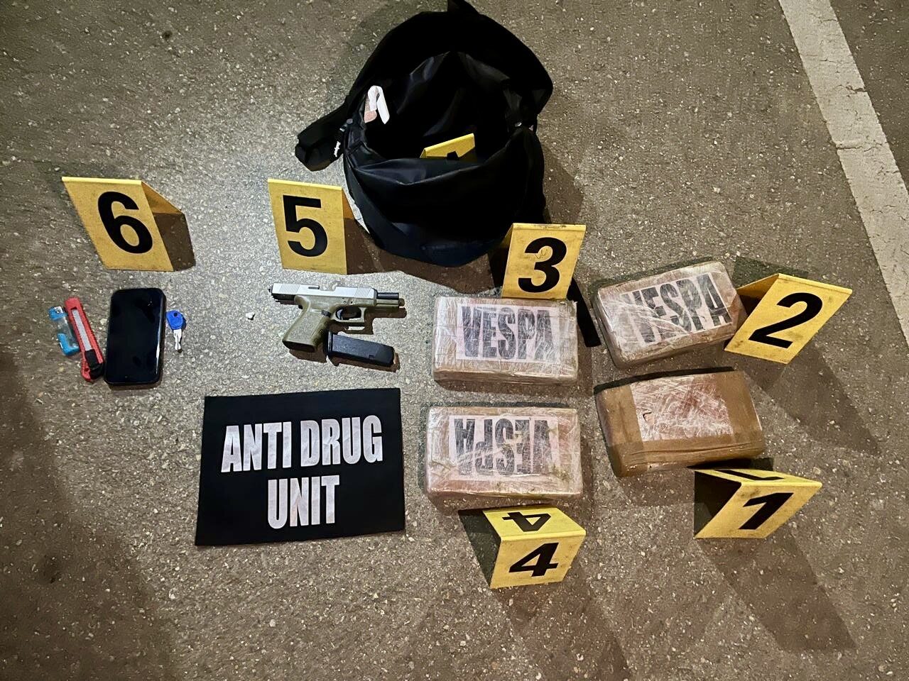 Ferizaj: Policia konfiskon mbi 4.6 kg kokainë dhe arreston 4 persona