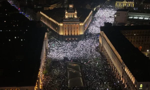 Protestat masive në Bullgari, japin dorëheqje kryeministri dhe Qeveria
