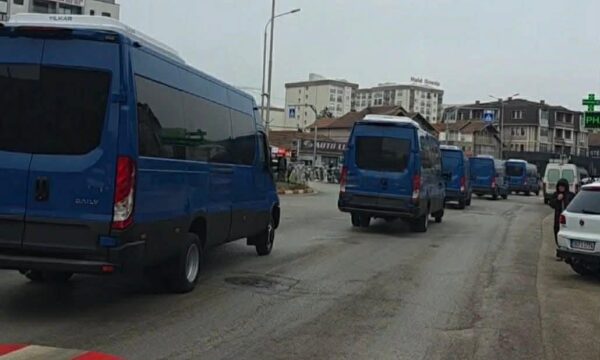 48 orë ndalim për 109 të dyshuarit për vjedhje votash