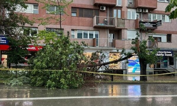 Erëra të forta sot në Prishtinë – Komuna del me njoftim