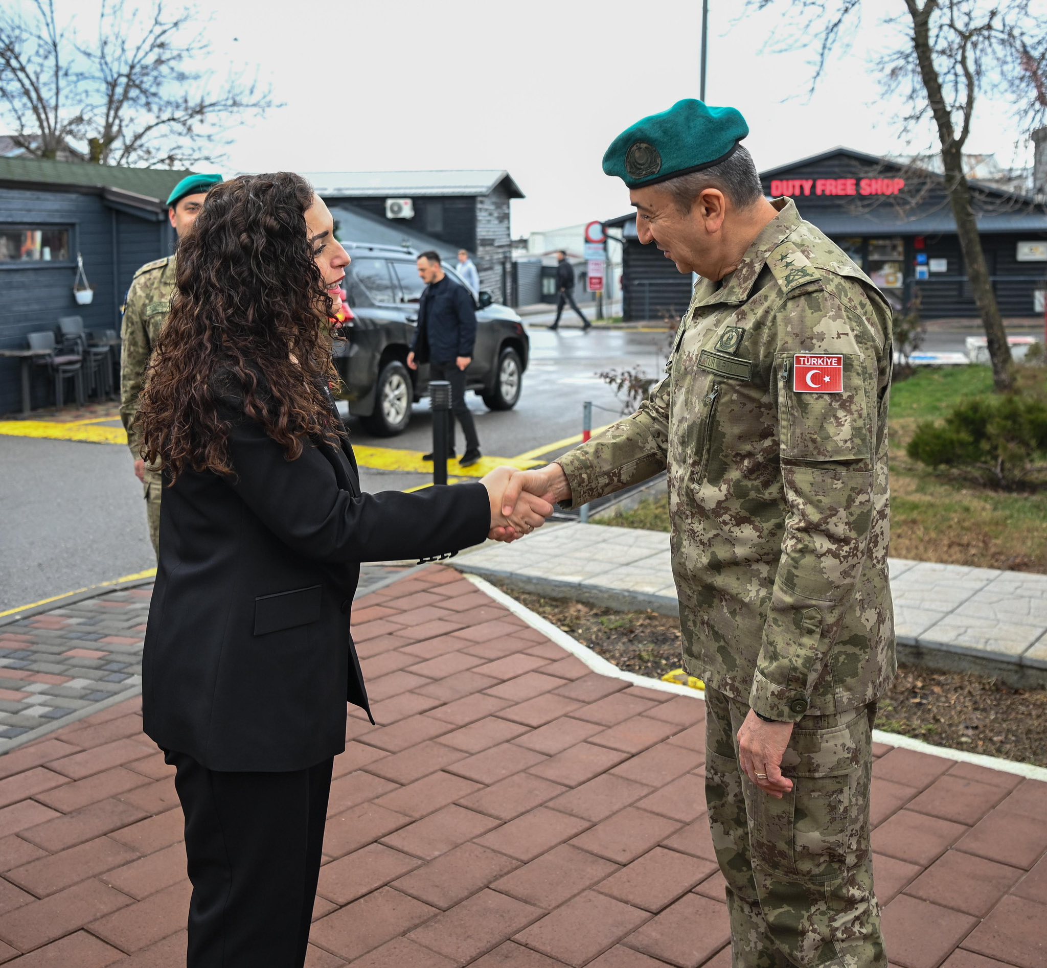 Osmani: Partneriteti me NATO-n jetik për paqen në Kosovë
