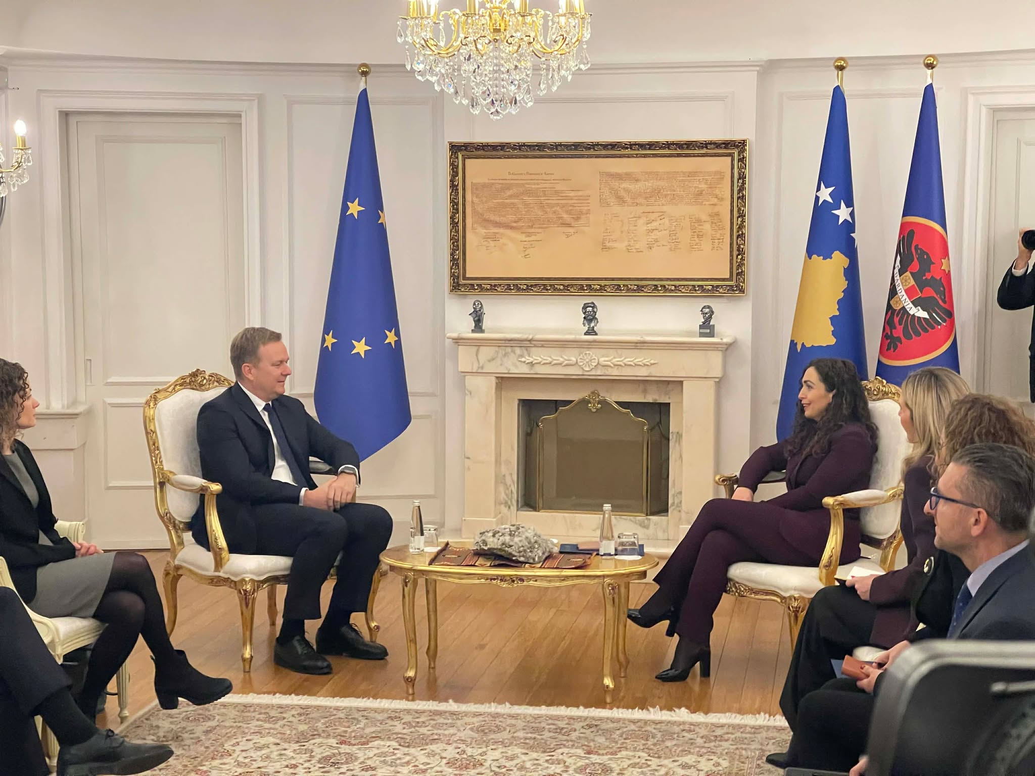 Pas takimit me Kurtin, Sorensen arrin në Presidencë