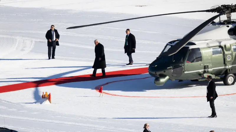 Presidenti Donald Trump arrin në Davos