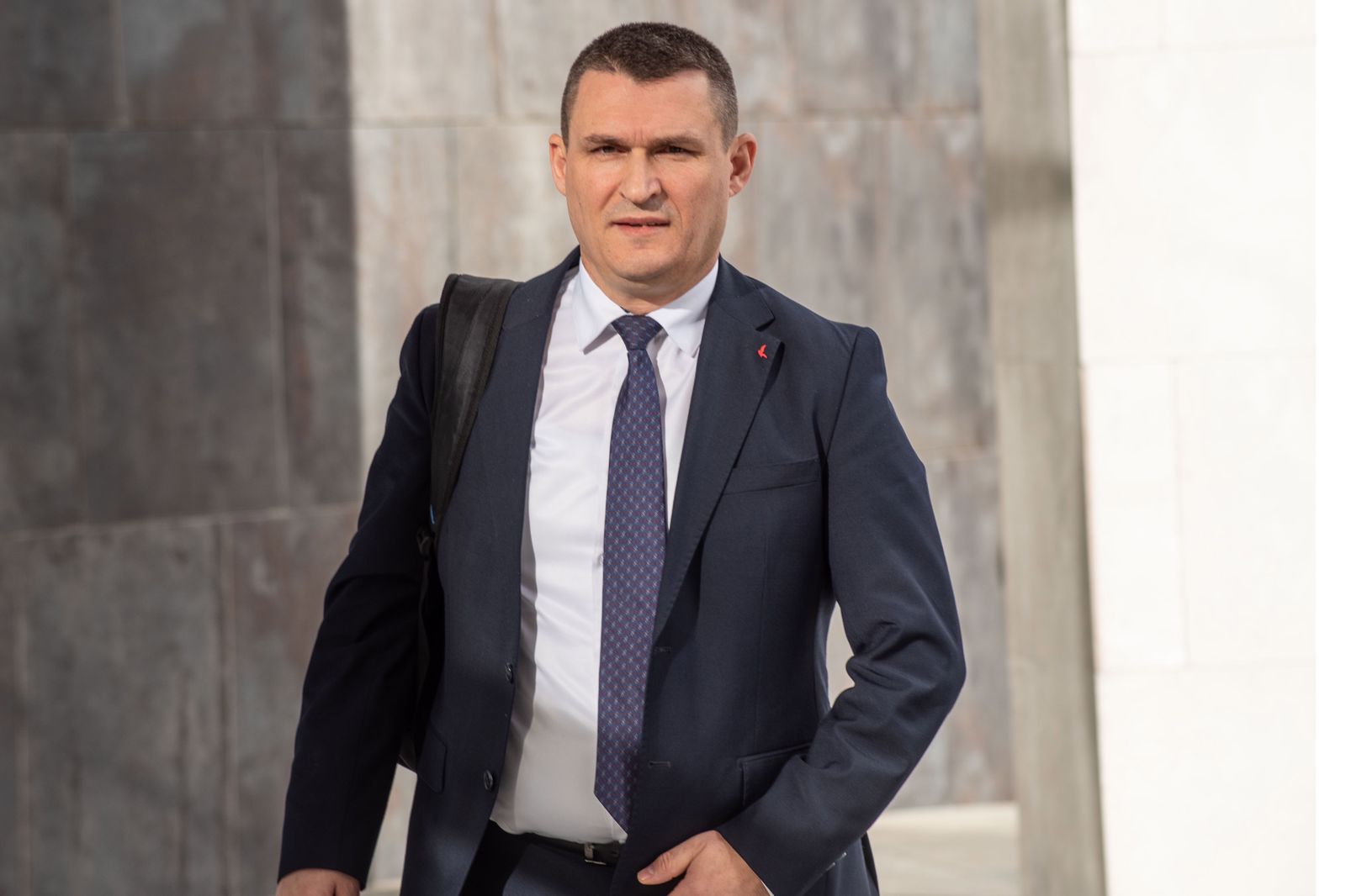 Top Channel: Altin Dumanit i aprovohet kërkesa për angazhim në Kosovë