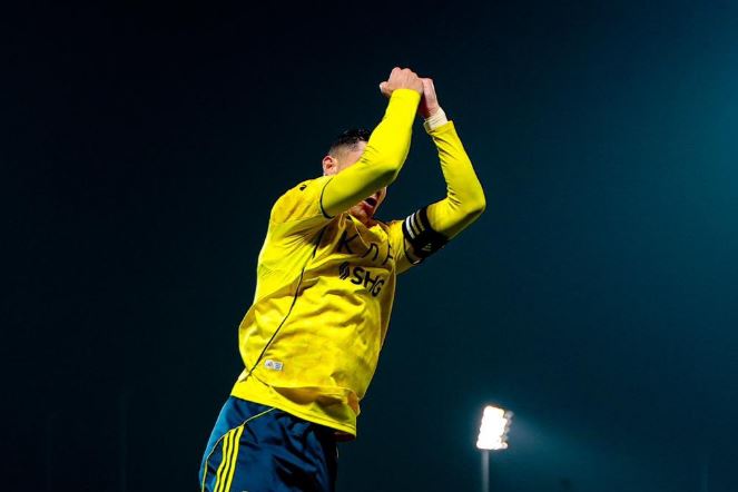 Cristiano Ronaldo shënon golin e 961 në karrierë (VIDEO)