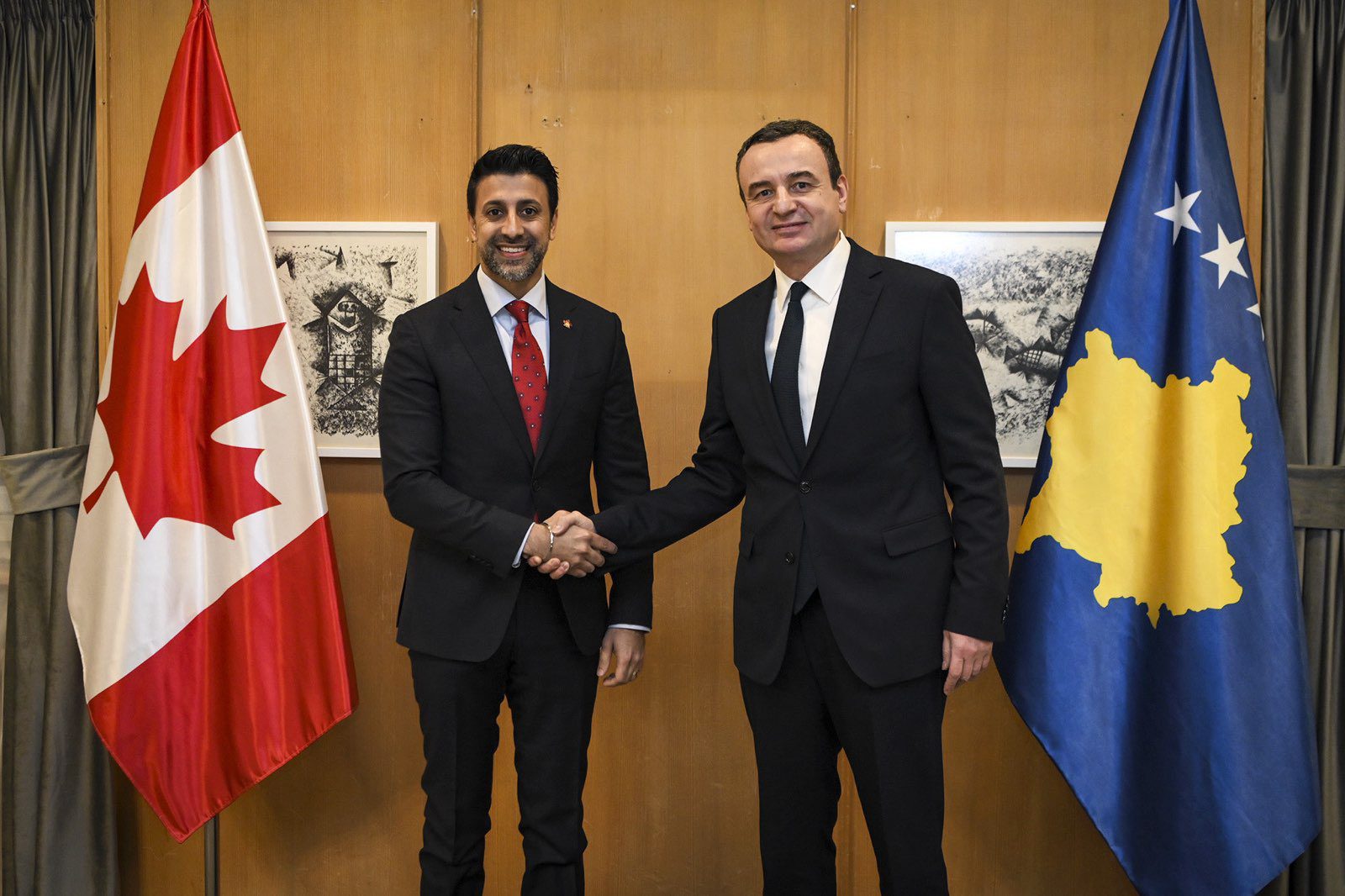 Kurti në Davos takohet me Ministrin e Tregtisë së Kanadasë