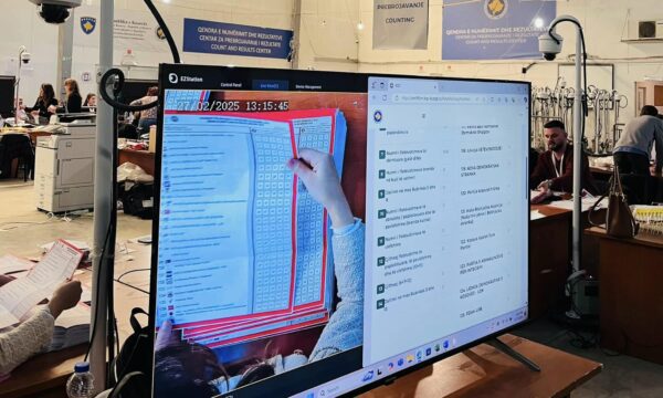 60% të numëruara, Vetëvendosje dominon votat jashtë vendit