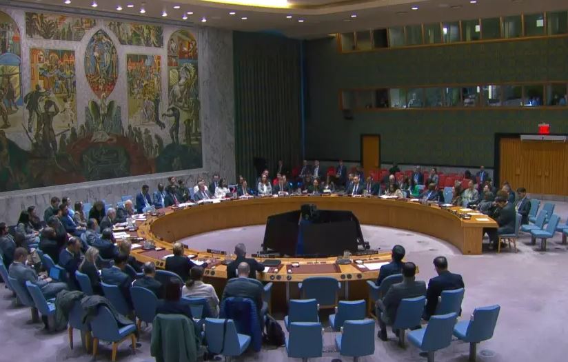 ShBA paralajmëron Iranin se “të gjitha opsionet janë në tryezë” në takimin e OKB-së