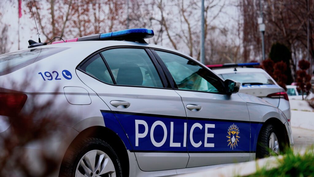 Policia: Shoferët të kenë kujdes të shtuar gjatë ngasjes, veçanërisht në kushte dimërore