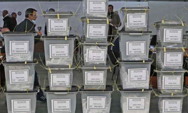 Nis rinumërimi i votave, në 10 komuna do ketë 100% rinumërim