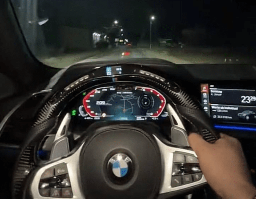 Postoi duke vozitur 209 km/h në zonën 50, i merret leja për 1 vit dhe 500 euro gjobë