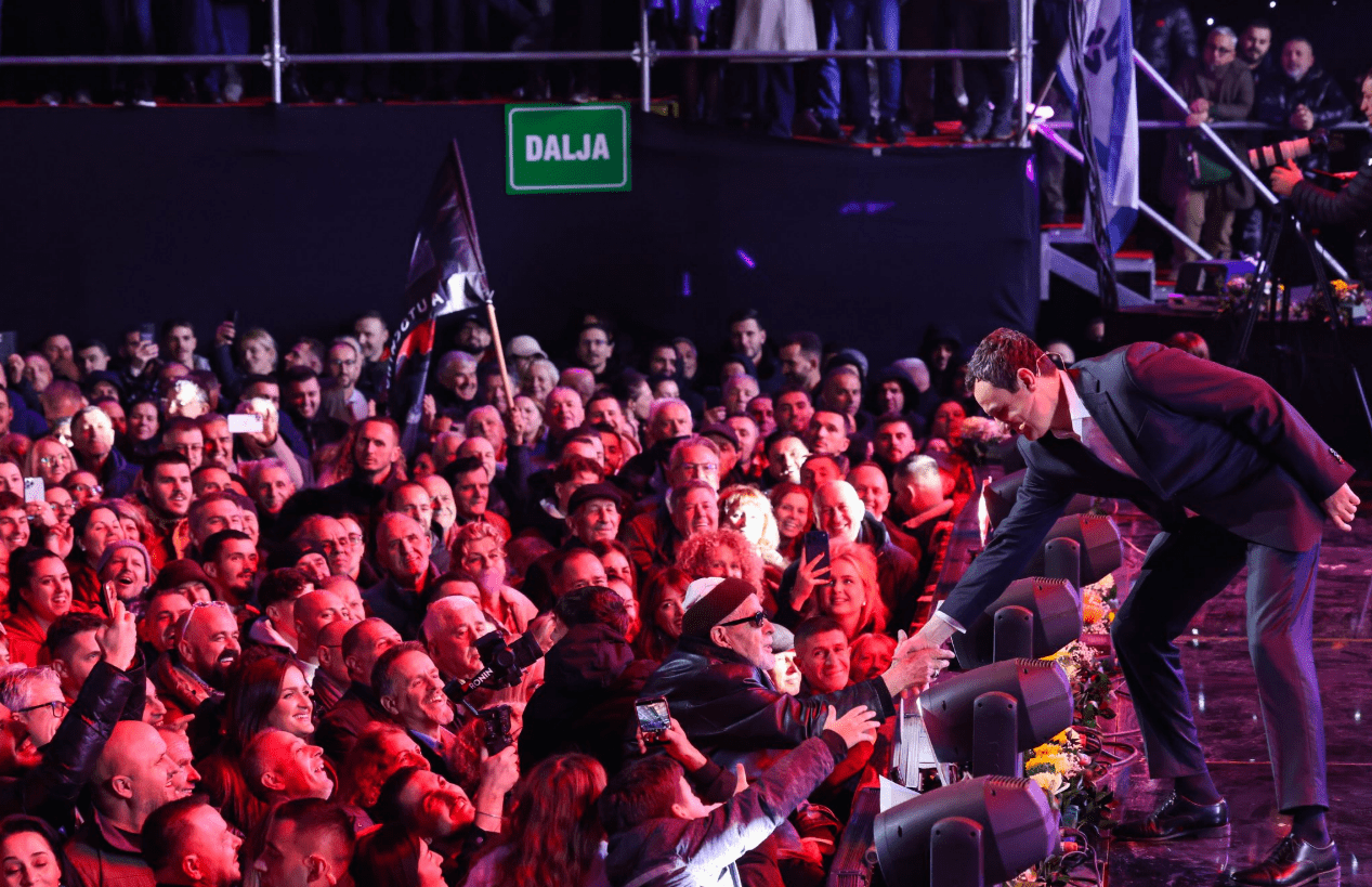 Albin Kurti arrin mbi 400 mijë vota