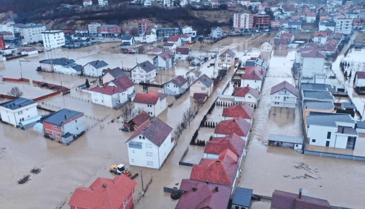 Nga 9 janari, qytetarët në Skenderaj mund të aplikojnë për dëmet nga vërshimet