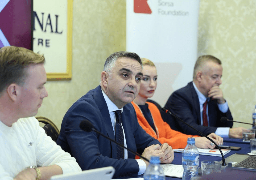 Tahiri: Gjysma e vendit ndodhet nën ujë, Qeveria sillet me shpërfillje të papranueshme