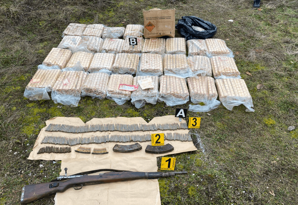 Sekuestrimi i 160 kg eksplozivë në Zubin Potok, prodhim i një kompanie të lidhur me pushtetin serb