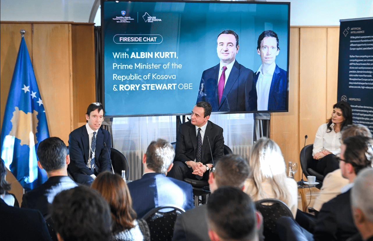 Nga Kryeministria tregojnë se me kë e çka bisedoi Kurti në Davos