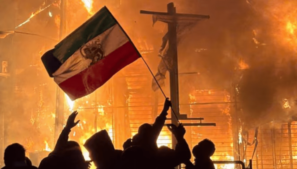 Mundësi “shumë të mëdha” për sulme amerikane ndaj Iranit