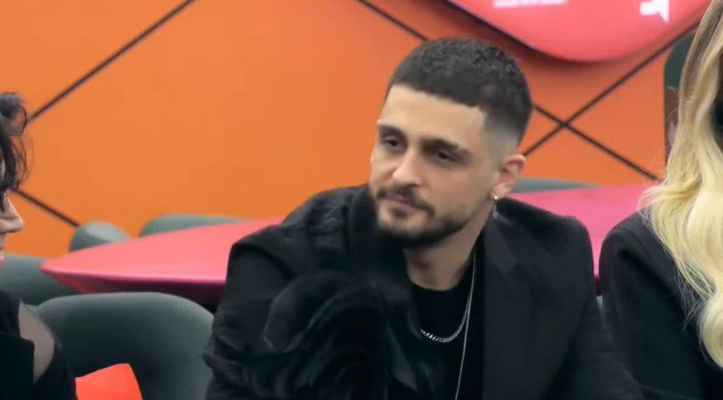 DJ i Gjestit hyn në BBVA