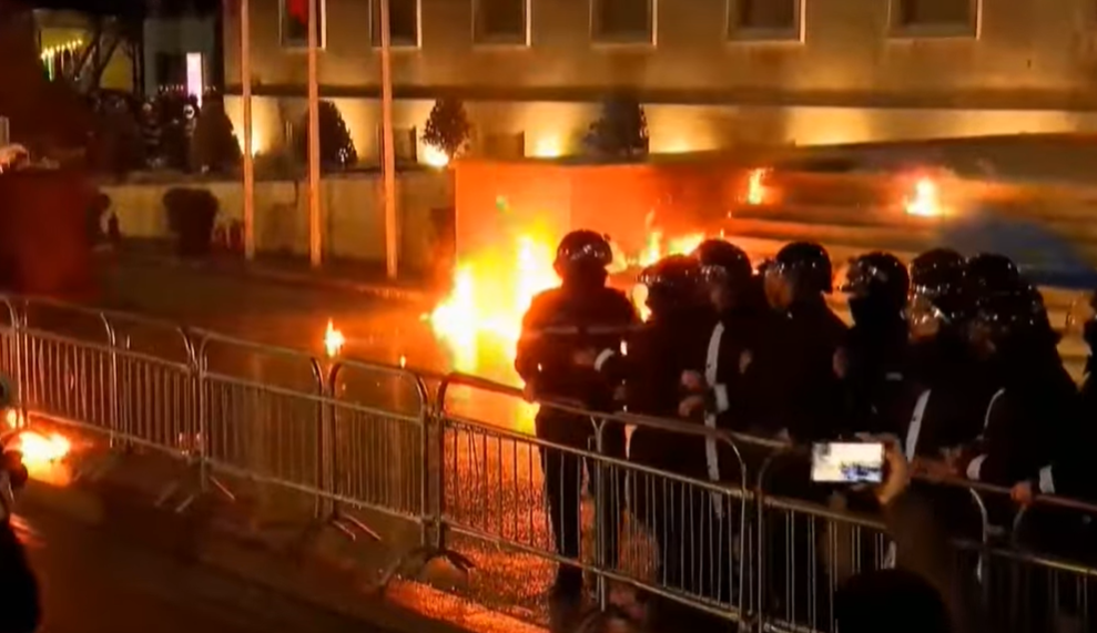 Një i lënduar në protestën e PD-së