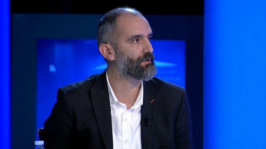 Abrashi: Albulena Haxhiu meriton të zgjidhet kryetare e Kuvendit, gruaja më e votuar ndonjëherë në Kosovë