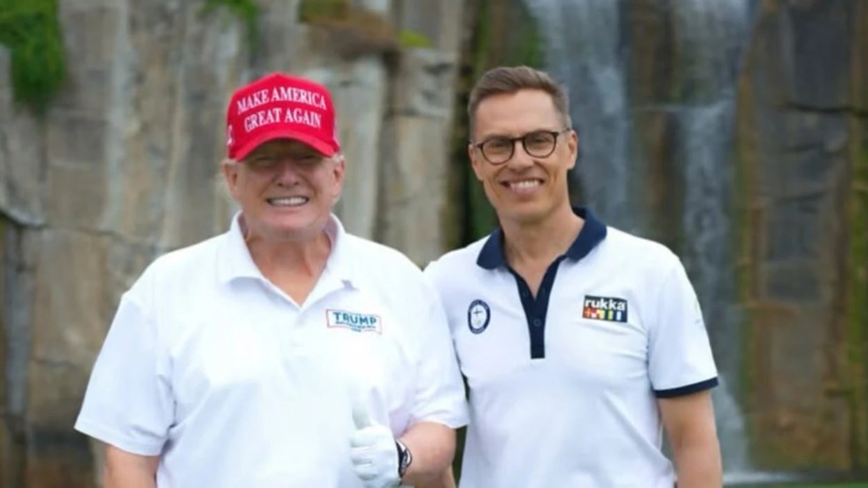 Presidenti finlandez propozon “diplomaci në sauna” për çështjen e Grenlandës