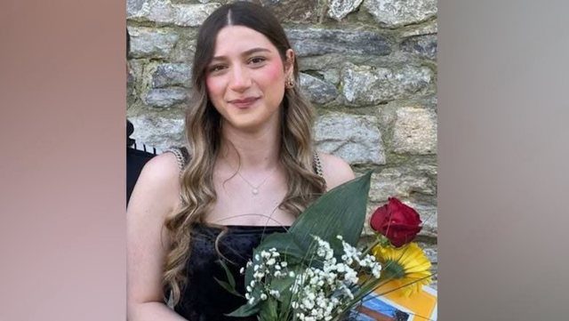 Varroset sot 18 vjeçarja që humbi jetën në aksidentin në Durrës, shoferi mbetet në burg