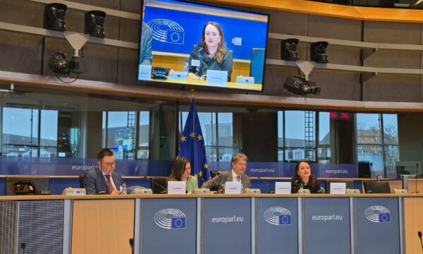 Masmurati në Bruksel: Në Kosovë po instalohet mendësi autoritare, duhet monitorim i rreptë