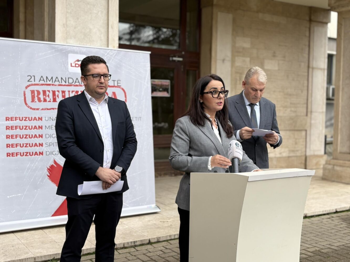 LDK reagon ashpër: Qeveria ka refuzuar 21 amandamente