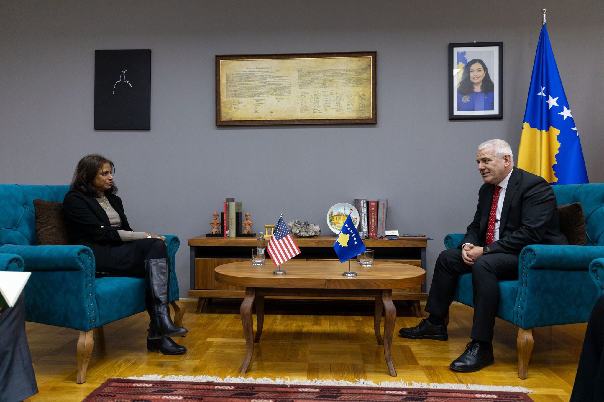 Prattipati takon Sveçlën, ambasada amerikane: U theksua rëndësia e koordinimit të ngushtë dhe stabilitetit rajonal