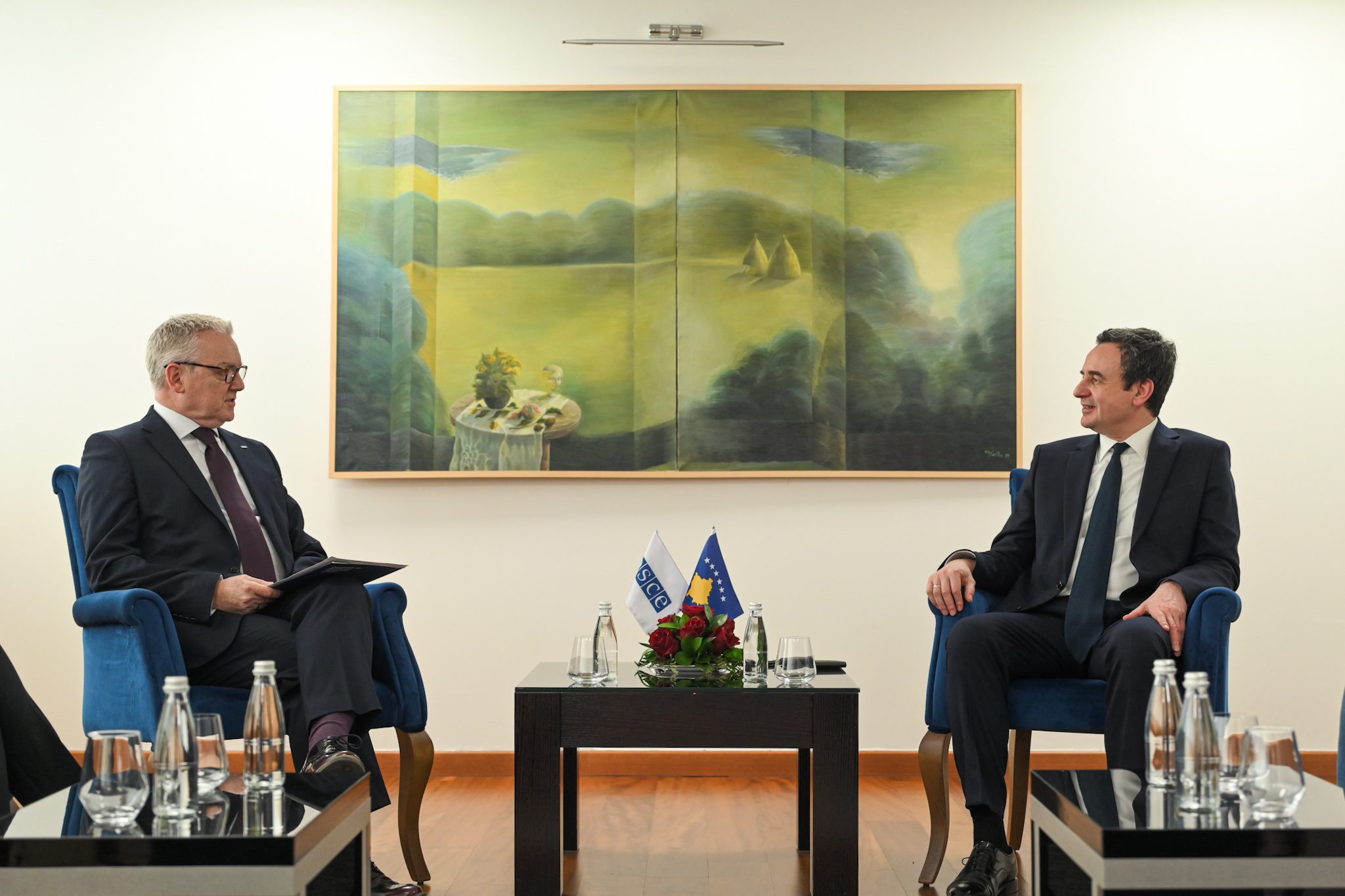 Kurti pret në takimin shefin e OSBE-së, ZKM: U diskutua për zhvillime politike dhe institucionale në vend