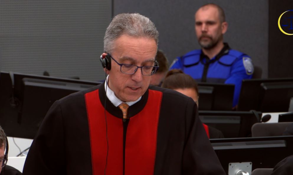 Avokati i Thaçit me kritika të ashpra: ZPS nuk guxonte t’ia bënte pyetje Bislim Zyrapit