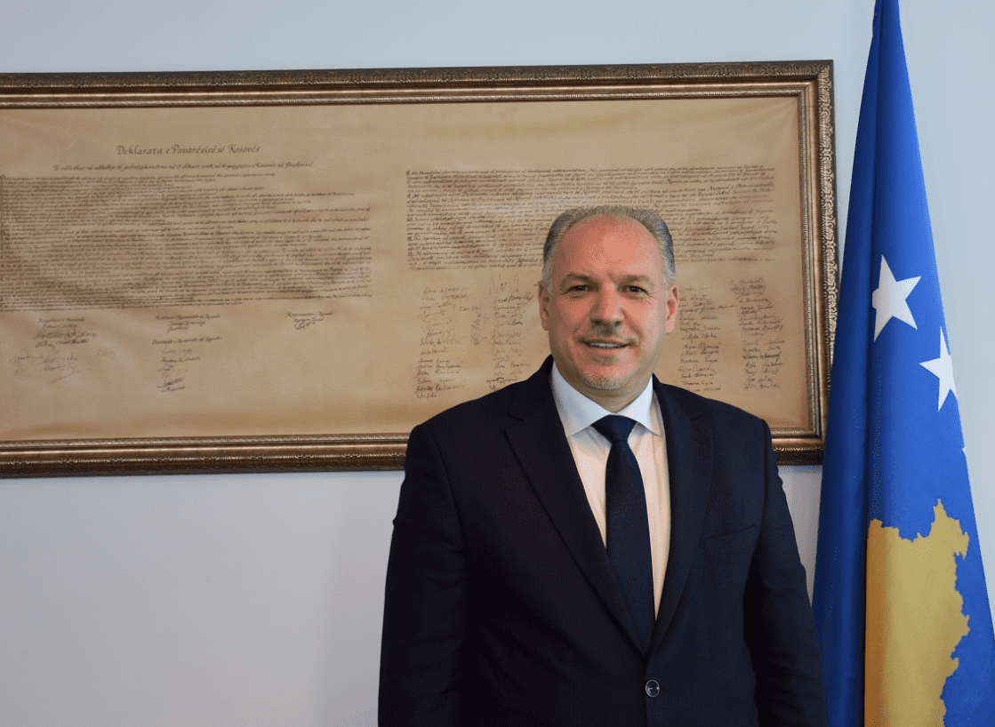 Humbi mandatin pas rinumërimit, Pula paralajmëron se Damka do të intervistohet