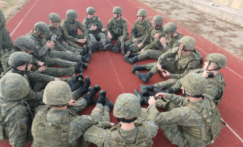 FSK trajnohet për kujdes mjekësor në fushëbetejë 