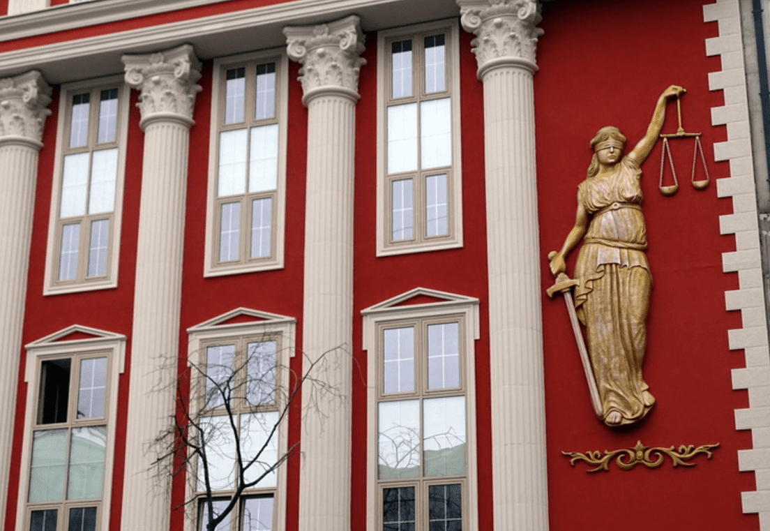 Studentëve shqiptarë u refuzohet kërkesa që provimi i jurisprudencës të mbahet edhe në gjuhën shqipe