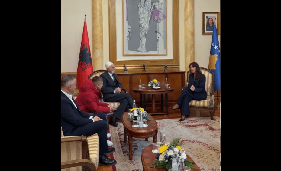 Rifat Jashari uron Haxhiun për detyrën e re: Dalsh faqebardhë!