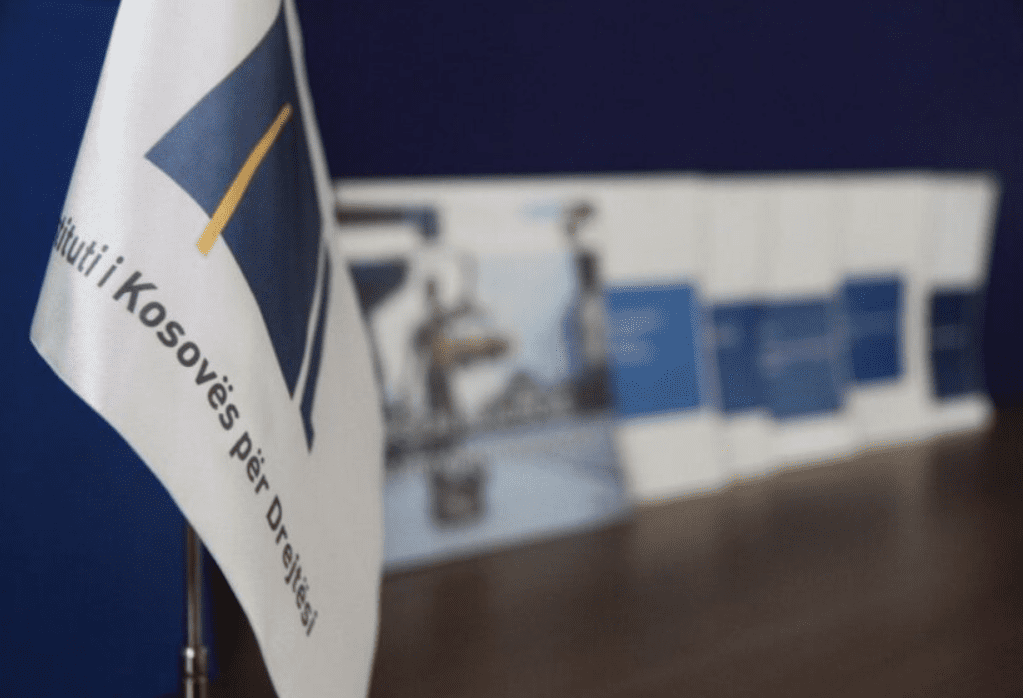 IKD padit Ministrinë e Shëndetësisë pas tarifës 3 euro për shoqëruesit e pacientëve