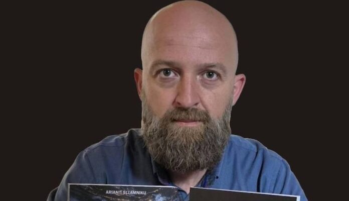 Gjykata në Gjilan ia zëvendëson Arianit Sllamnikut paraburgimin me arrest shtëpiak