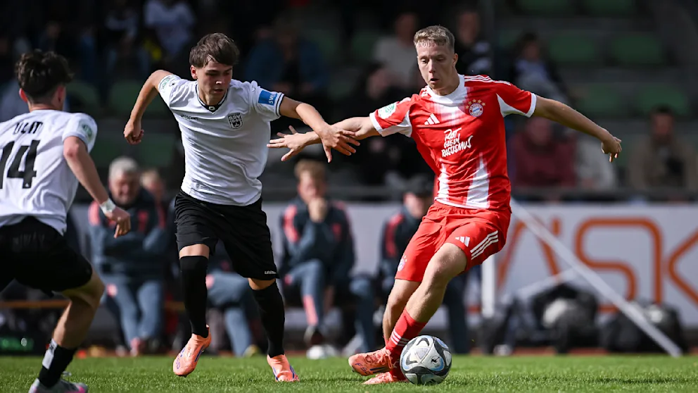 Talenti 16-vjeçar Erblin Osmani stërvitet për herë të parë me ekipin e parë të Bayern Munich