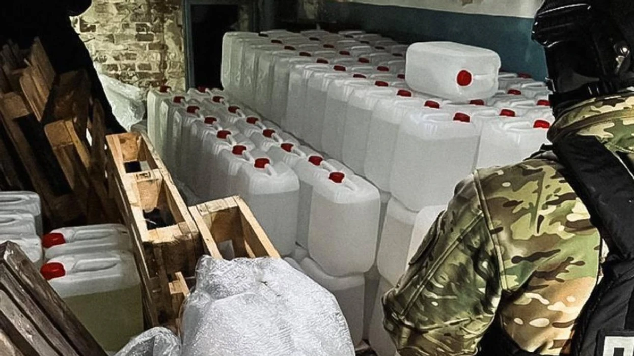 Ukraina sekuestron 27 milionë doza drogë sintetike