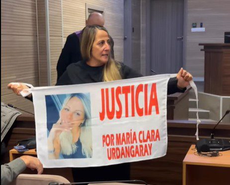 18 vjet burgim për Endrit Nikën, prindërit e argjentinases protestojnë në gjykatë