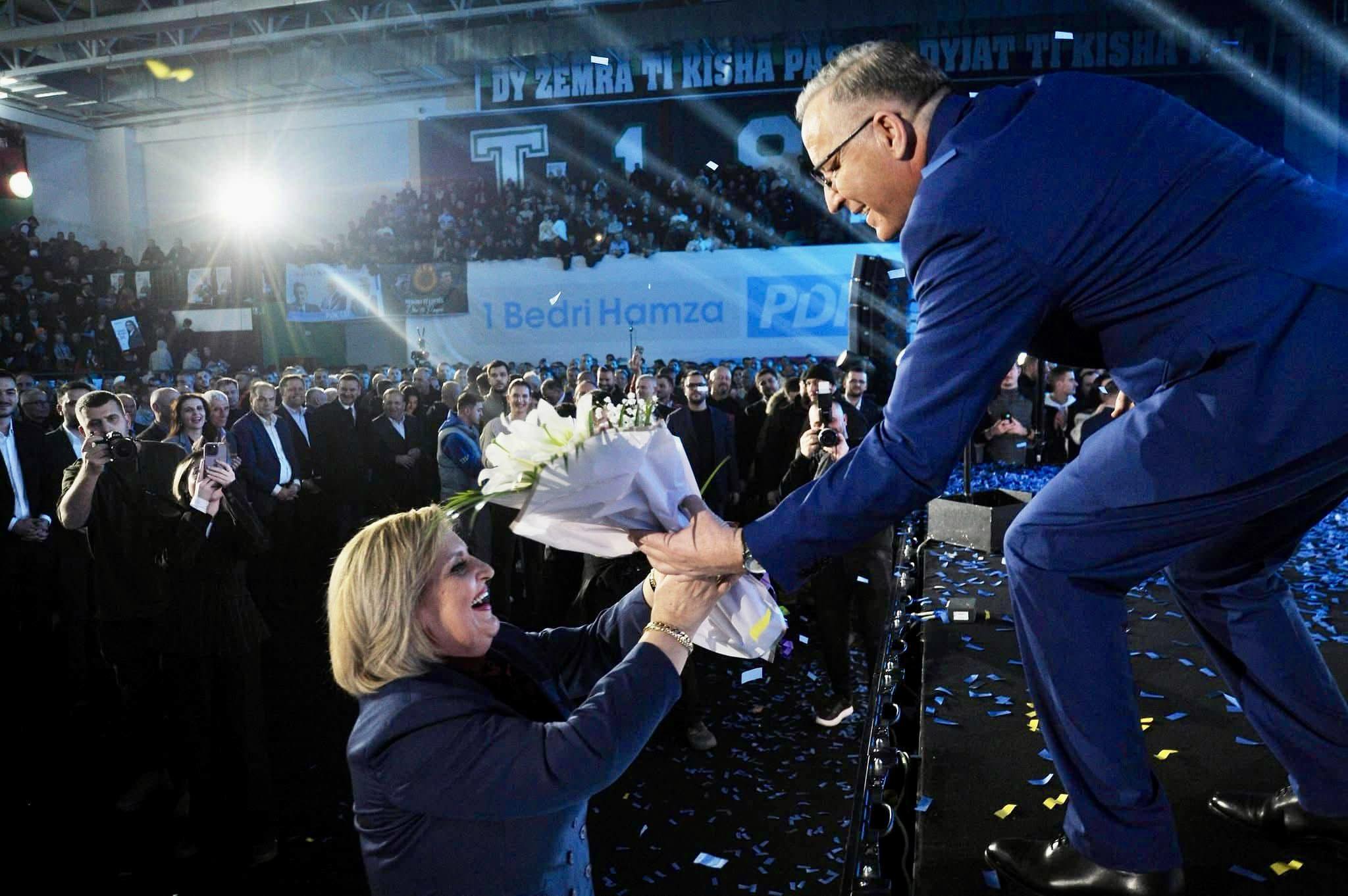 Hamza uron 8 Marsin: Gratë çdo ditë e bëjnë botën më të mirë