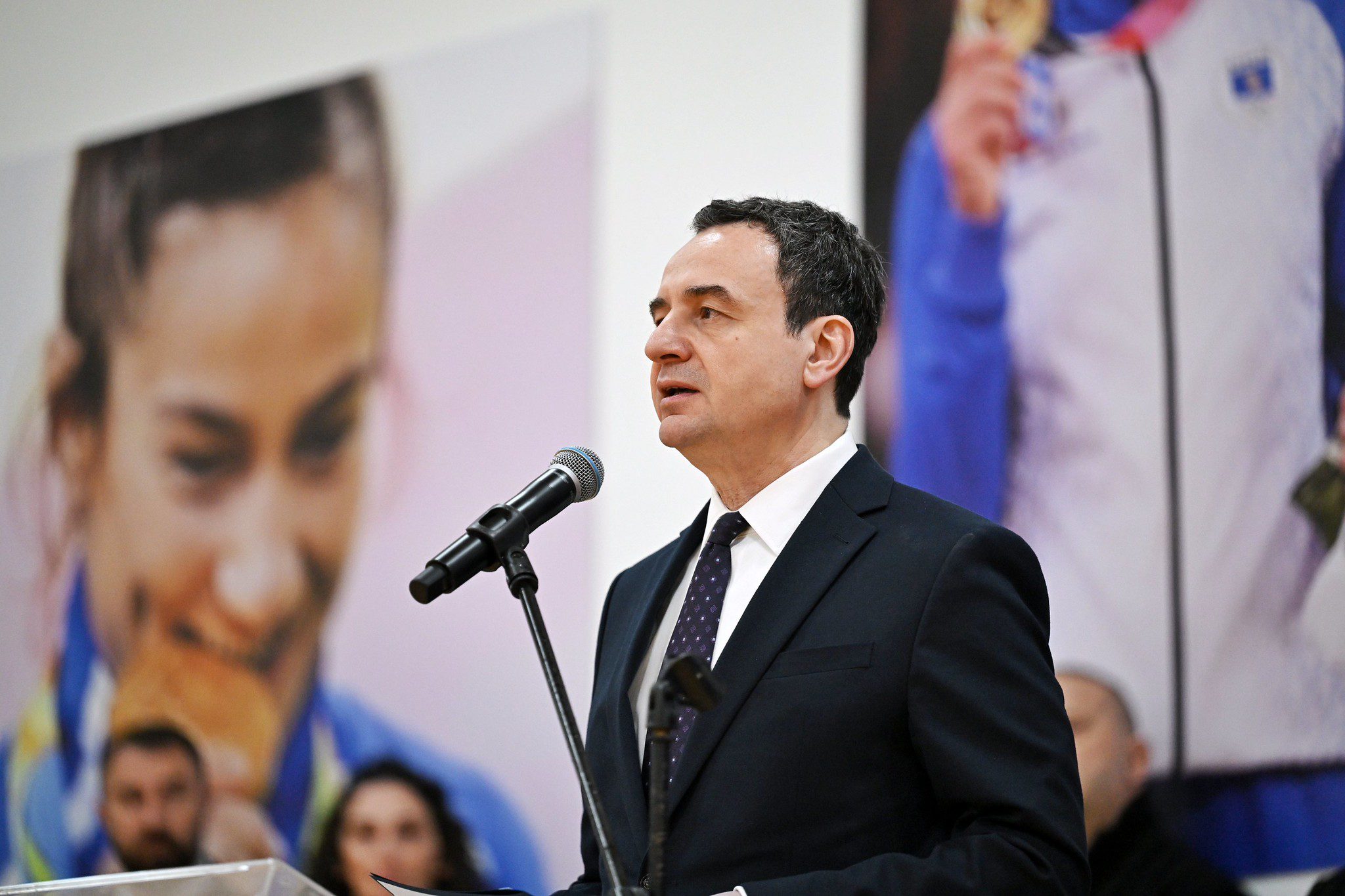 Kurti merr pjesë në hedhjen nisjes së punimeve të Qendrës Nacionale të Xhudos në Pejë