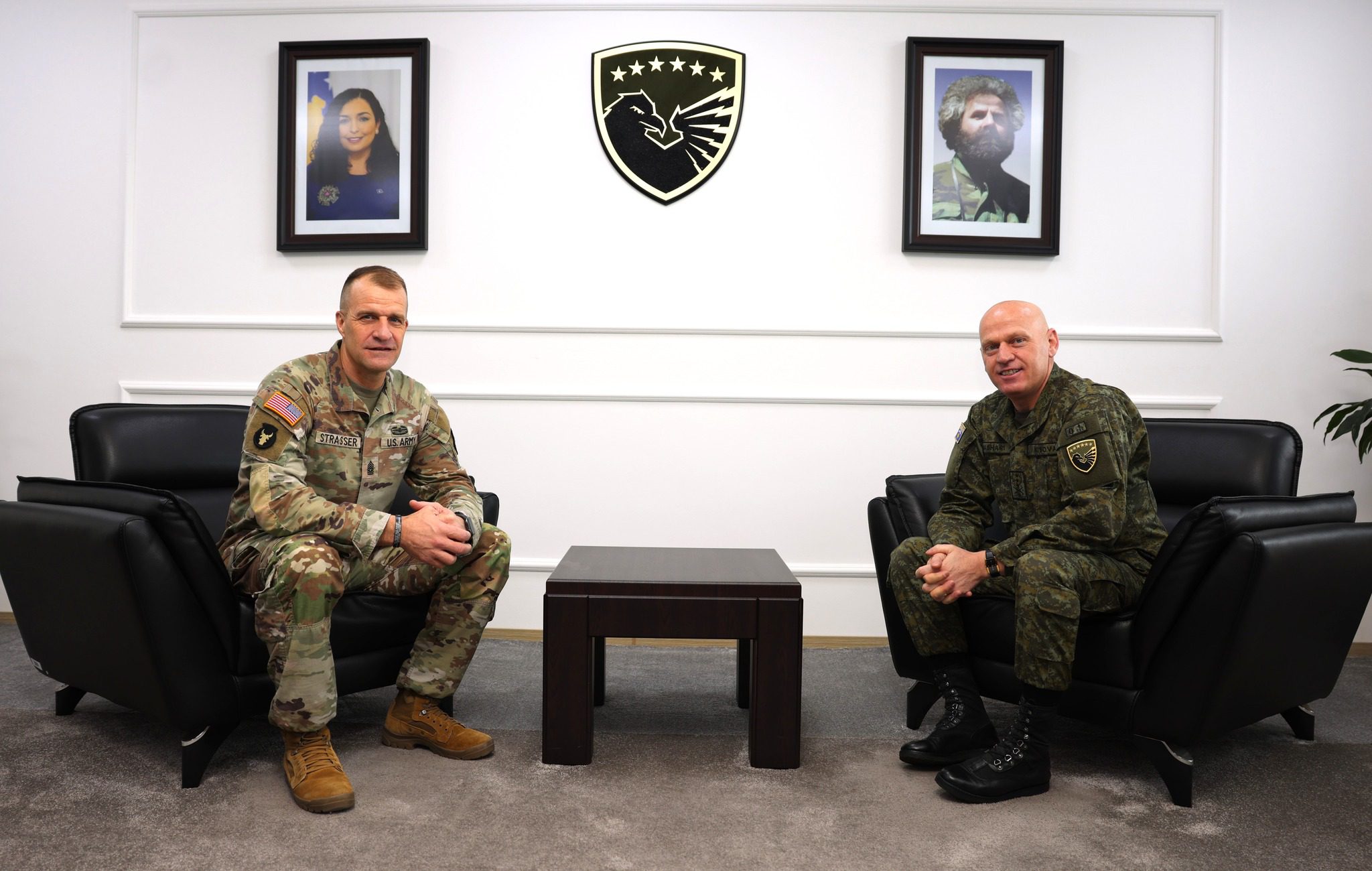 Jashari takon Strasser, flasin për bashkëpunimin e shkëlqyer ndërmjet FSK-së dhe Ajovës