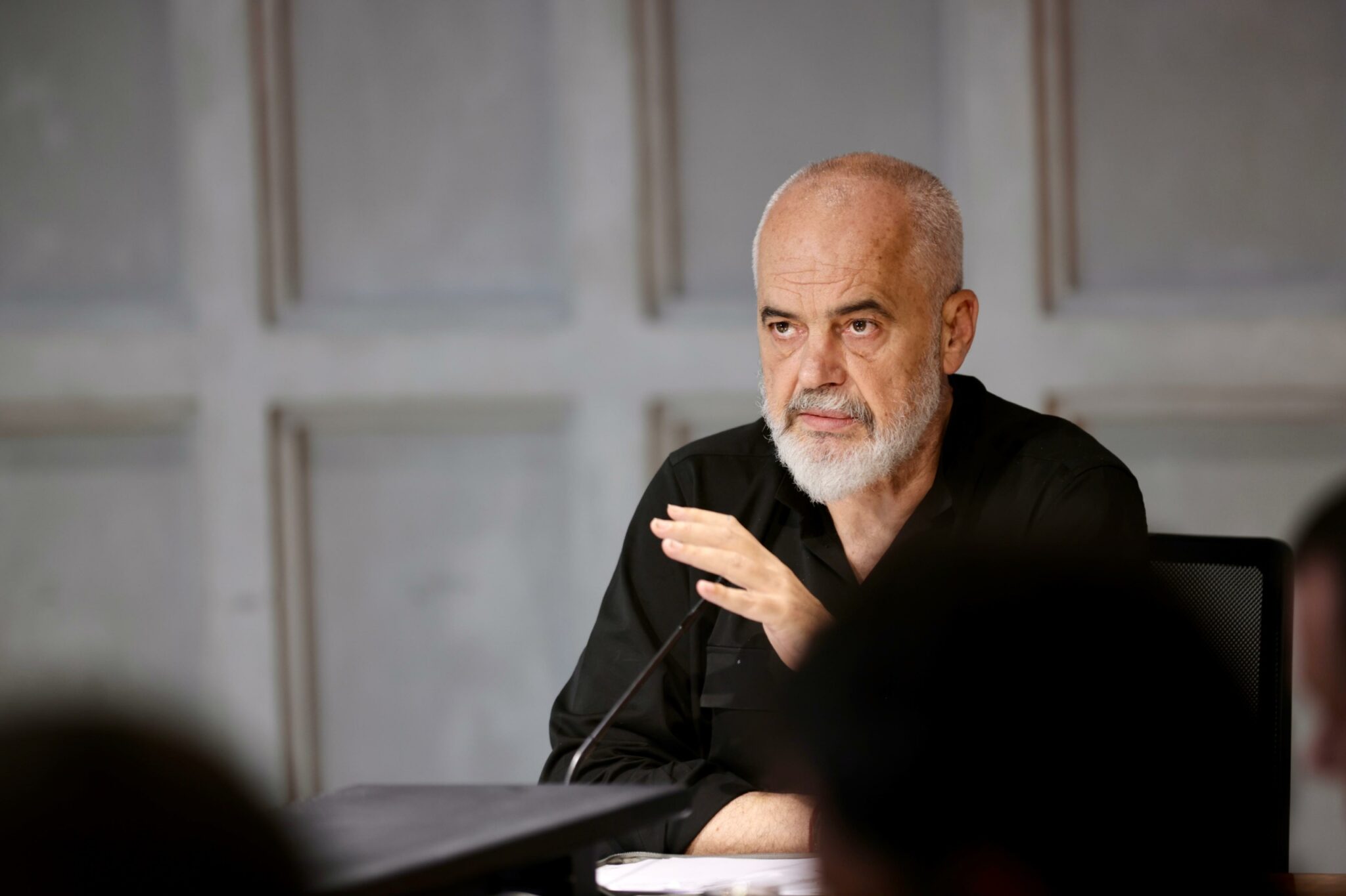 Rama: S’ka abuzime me çmimet e naftës, Bordi garanton transparencë