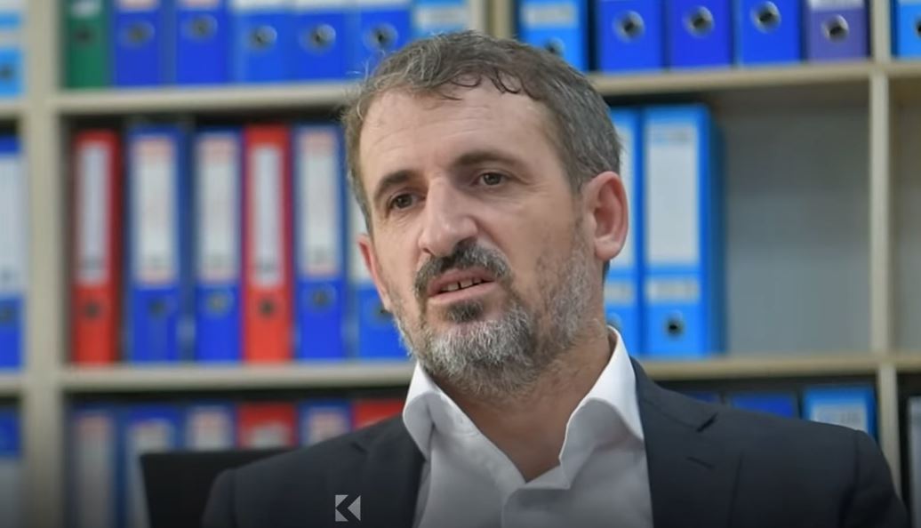 Miftaraj: Është veprim i ulët politik vendosja e egove për hakmarrje para interesave të qytetarëve