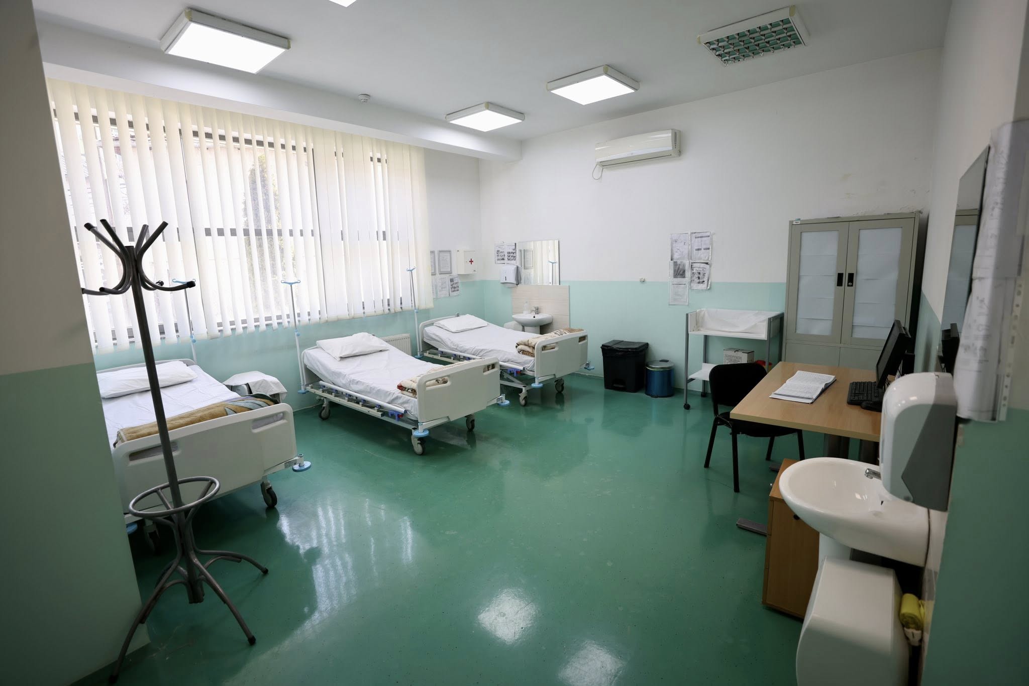 Bondsteel i dhuron tre shtretër QMF-së në Lagjen e Muhaxherëve